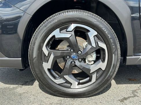 Used 2023 Subaru Crosstrek 2.5i Limited w/ Moonroof Package image 8