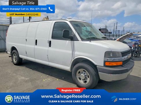 Used 2013 Chevrolet Express 3500 Extended RWD image 5