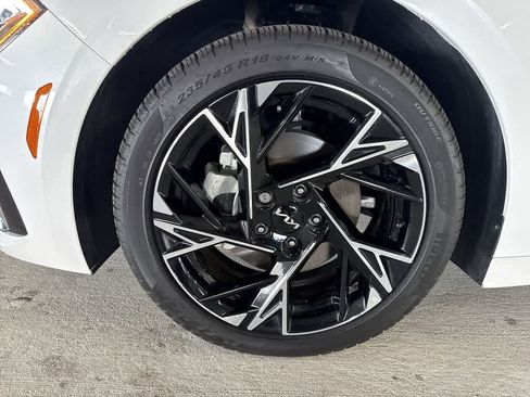 Used 2025 Kia K5 GT-Line w/ GT-Line Premium Package FWD image 10