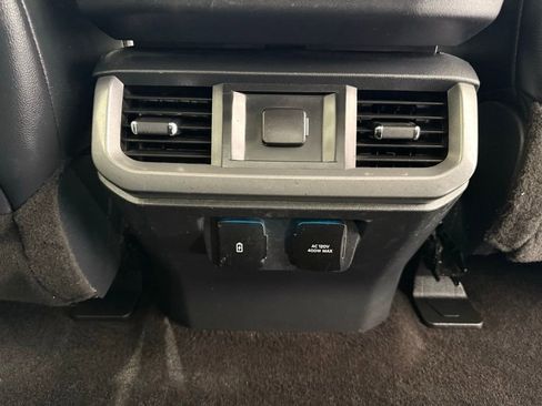 Used 2021 Ford F150 Lariat image 27