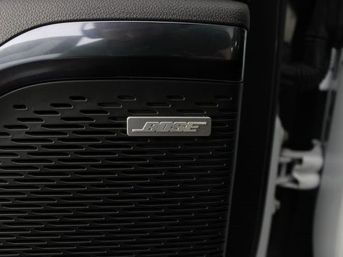 New 2026 GMC Acadia AT4 w/ Luxury Package image 18