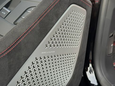 Used 2024 Lamborghini Urus S image 39