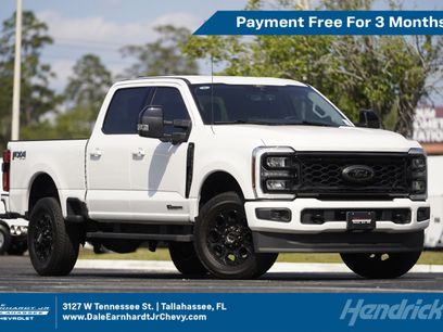 Used 2025 Ford F350 Lariat w/ Black Appearance Package