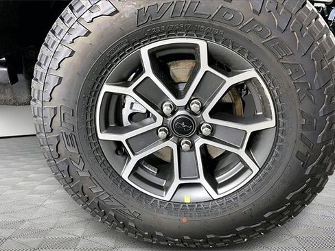 New 2026 Jeep Gladiator Mojave image 13