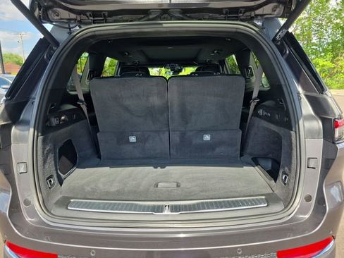 Used 2024 Jeep Grand Cherokee L Overland w/ Rear Seat Video Group I AWD/4WD image 43