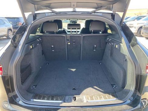 Used 2024 Jaguar F-PACE R-Dynamic S image 27