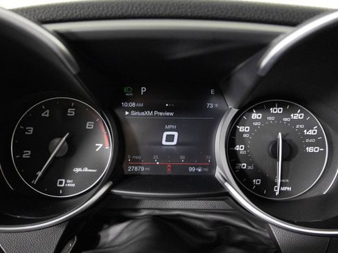 Used 2018 Alfa Romeo Giulia Base w/ Nero Edizione image 32