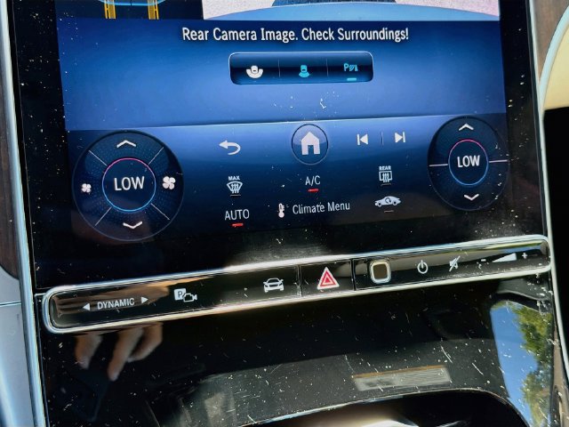 Used 2025 Mercedes-Benz C 300 Sedan image 31