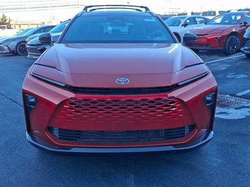 New 2026 Toyota Crown Signia XLE AWD image 2