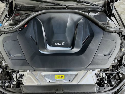 Certified 2023 BMW i4 eDrive35 w/ Premium Package image 31