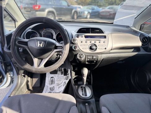 Used 2009 Honda Fit Base 4dr Hatchback 5A image 21