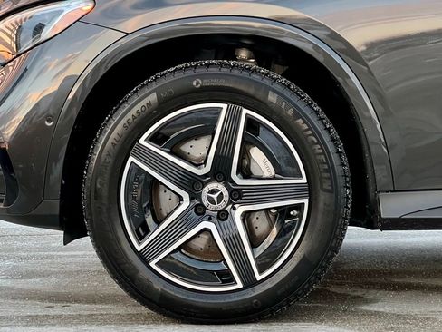 Certified 2026 Mercedes-Benz GLC 300 4MATIC image 9