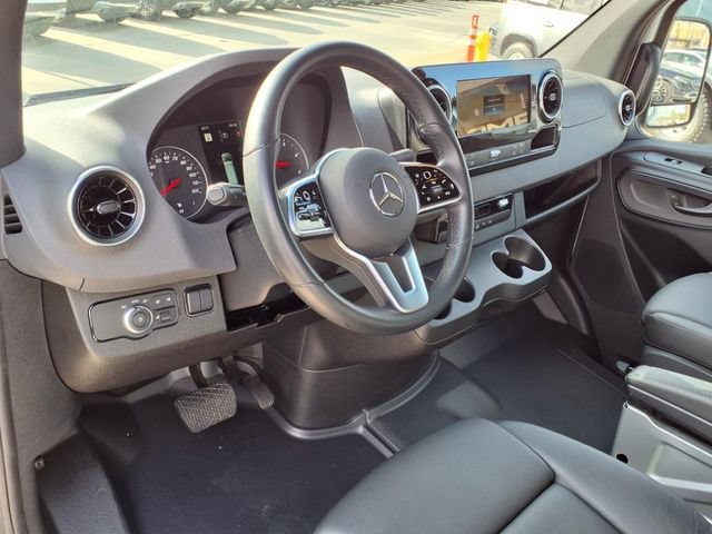 Used 2024 Mercedes-Benz Sprinter 3500 image 13