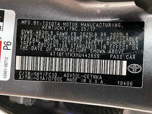 Used 2017 Toyota Camry LE image 27