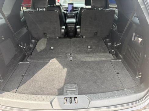 Used 2022 Ford Explorer ST w/ ST Street Pack AWD/4WD image 17