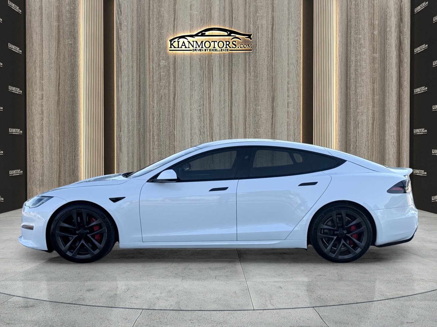 Used 2023 Tesla Model S Plaid AWD/4WD image 7