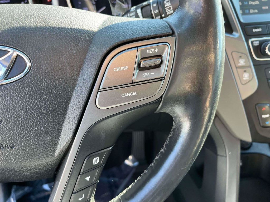 Used 2018 Hyundai Santa Fe Sport w/ 2.4L Tech Package 04 AWD/4WD image 20