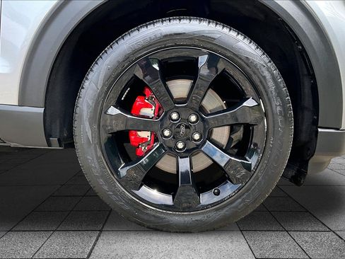 Used 2022 Ford Explorer ST w/ Equipment Group 401A AWD/4WD image 8