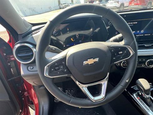 New 2026 Chevrolet Trax LT FWD image 13