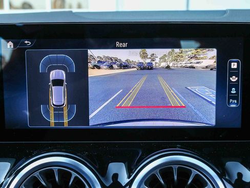 Certified 2025 Mercedes-Benz GLA 35 AMG 4MATIC image 27