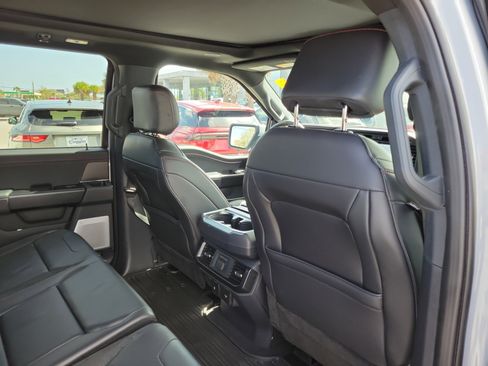 Used 2025 Ford F150 Raptor image 27