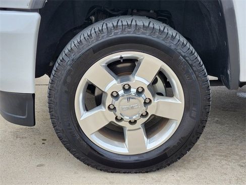 Used 2016 GMC Sierra 2500 Denali w/ Duramax Plus Package image 10