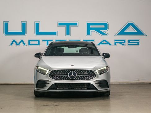 Used 2019 Mercedes-Benz A 220 4MATIC w/ AMG Line image 7