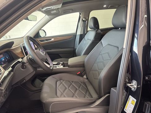 New 2026 Volkswagen Atlas SE AWD/4WD image 11