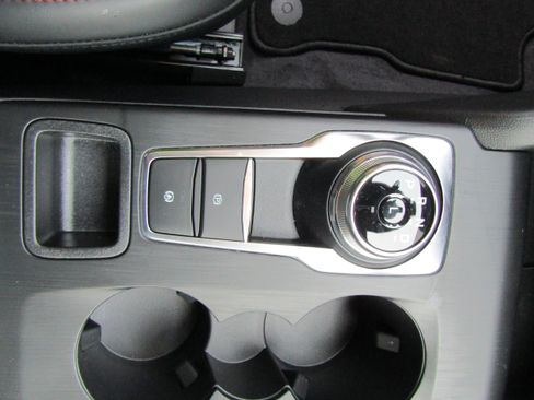 New 2026 Ford Escape ST-Line w/ Tech Pack #1 image 31