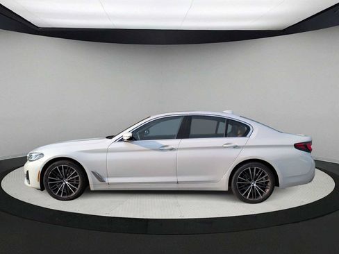 Used 2023 BMW 530i xDrive w/ Premium Package AWD/4WD image 5