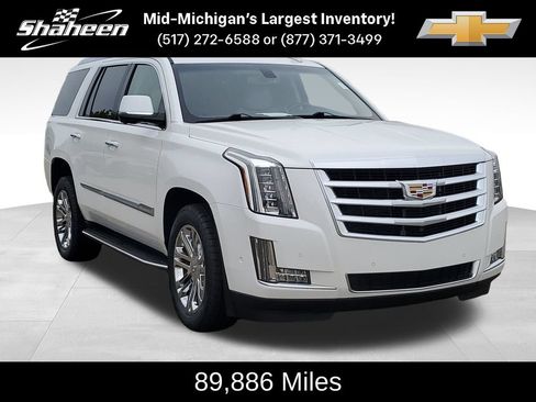 Used 2020 Cadillac Escalade 4WD image 2