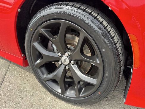 Used 2019 Dodge Charger GT image 13