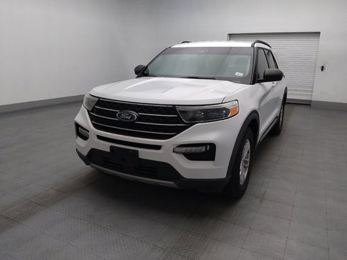 Used 2021 Ford Explorer XLT w/ Equipment Group 202A RWD image 15