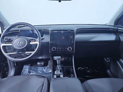 Used 2024 Hyundai Tucson SE image 19
