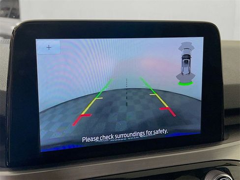 Used 2021 Ford Escape Titanium image 13