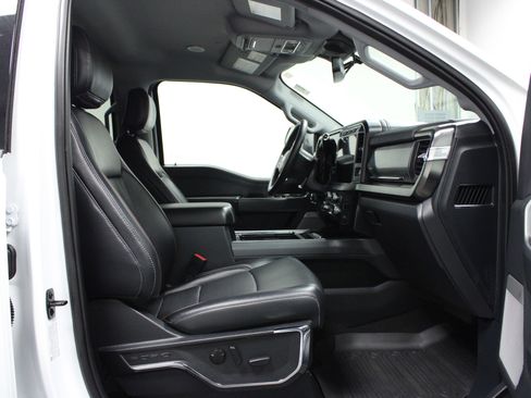 Used 2024 Ford F350 Lariat w/ Lariat Ultimate Package image 16