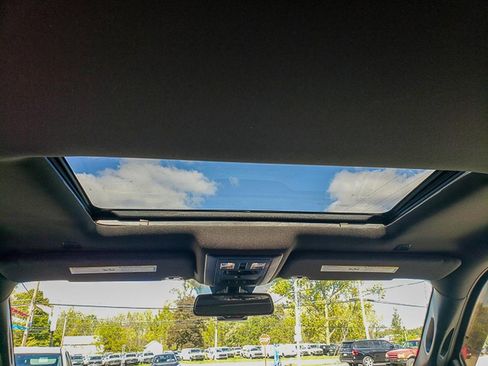 Used 2017 RAM 2500 Power Wagon w/ Leather & Luxury Group image 25