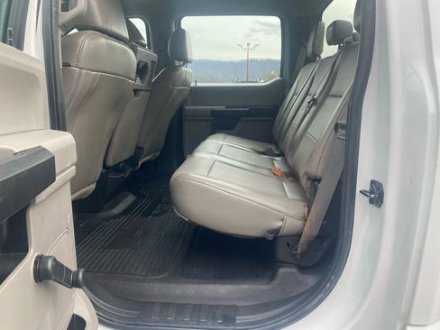 Used 2019 Ford F250 XL image 24