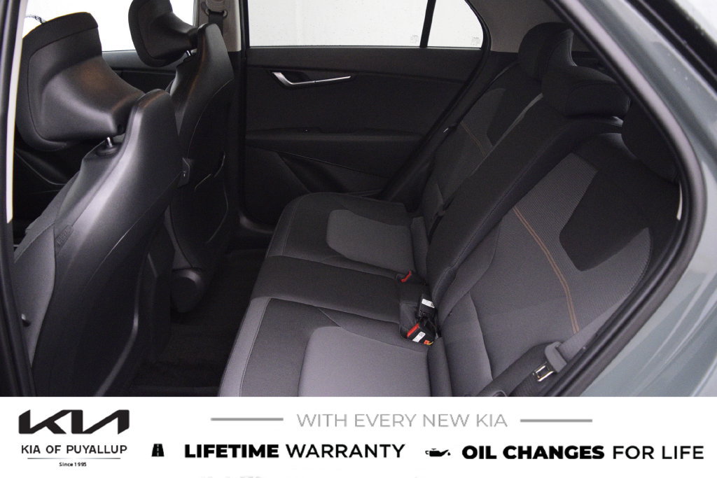 New 2027 Kia Niro LX FWD image 12