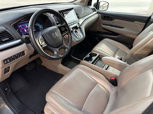 Certified 2019 Honda Odyssey EX-L image 8