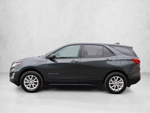 Used 2020 Chevrolet Equinox LS w/ LS Convenience Package AWD/4WD image 9