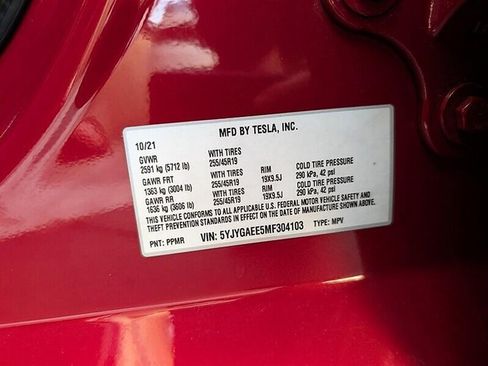 Used 2021 Tesla Model Y Long Range AWD/4WD image 31
