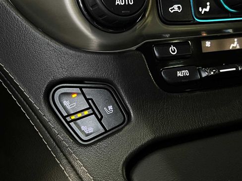 Used 2017 GMC Yukon Denali image 31