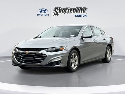 Used 2024 Chevrolet Malibu LT