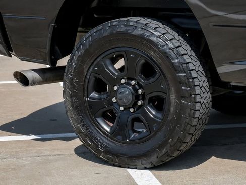 Used 2016 RAM 2500 Lone Star w/ Black Appearance Group image 45