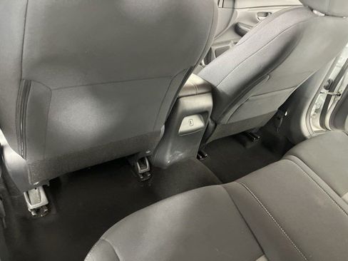 Used 2023 Nissan Sentra SV FWD image 37