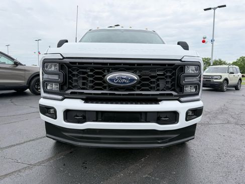 Used 2024 Ford F250 XL w/ STX Appearance Package AWD/4WD image 22