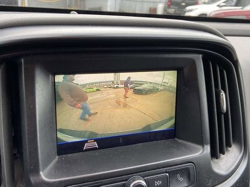 Used 2022 Chevrolet Colorado W/T image 18