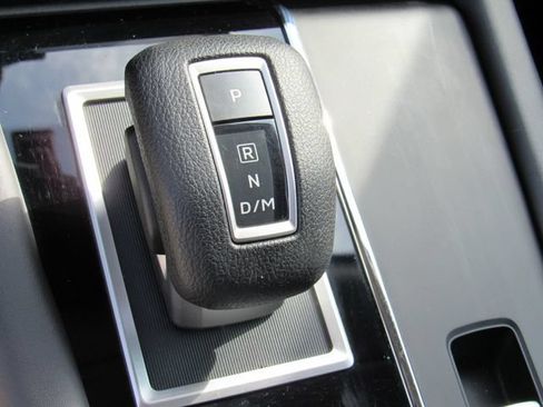 Used 2023 Mitsubishi Outlander ES FWD image 27