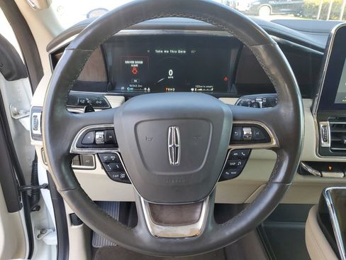 Used 2020 Lincoln Navigator L Reserve image 23